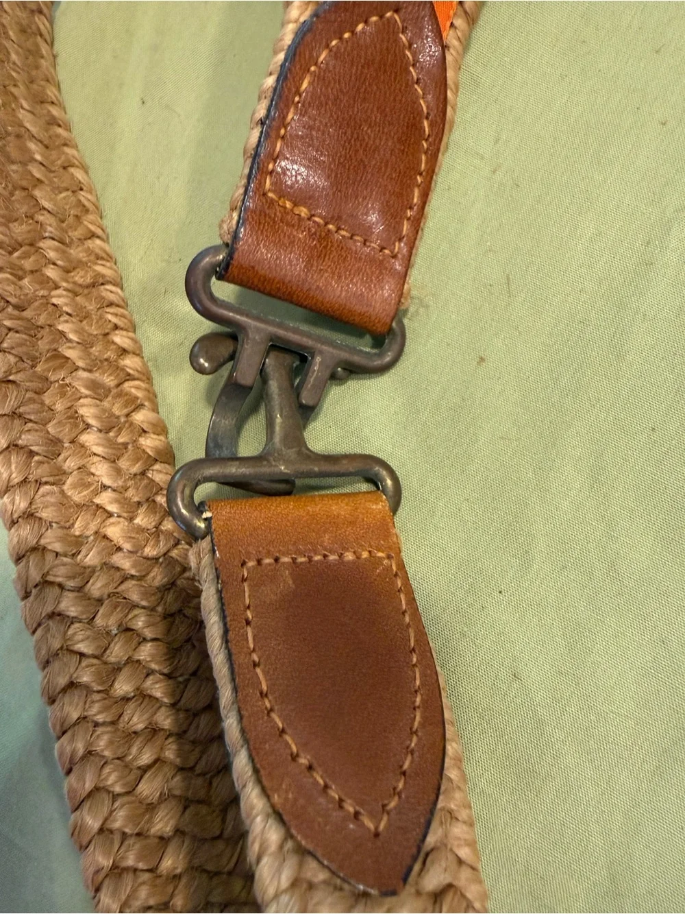 Levi’s western rodeo tan braided rattan belt leather ends & metal clasp buckle